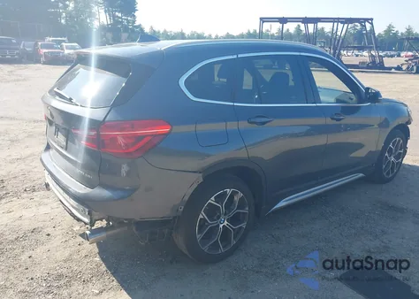 2020 BMW X1 xDrive28I z USA, uszkodzony, nr VIN WBXJG9C08L5P52880